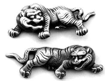 009-walking-tigers-2-in